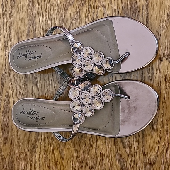 Dexflex sandal size 9 women's - Picture 2 of 5